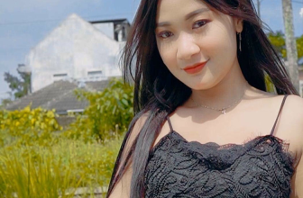 Video Viral DJ Divana: Mengenal Rosi Dwi Aprilia, Queen of Dejaaay yang Menggoda