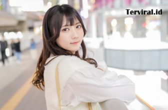 Fuwari Yukitsuki: Profil Lengkap Bintang JAV Debutan 2025 dengan Body Hourglass dan Cup I yang Memesona