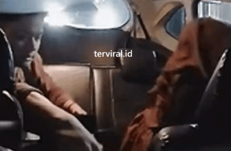 Viral Video Mesum di Taksi Online di Cari Netizen