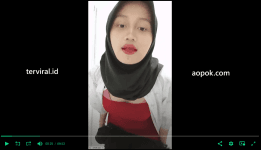 Video Cewek Jilbab Cantik Ketahuan Ortu di Kamar Mandi, Netizen Heboh