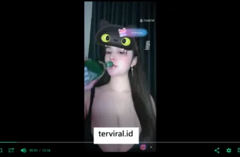 Viral! Live Alysaa Remas Botol Susu Penuh Air Putih