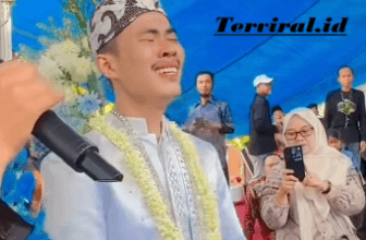 Viral! Pengantin Pria Nangis Histeris Usai Ijab Kabul, Kisah Harunya Bikin MC dan Tamu Pernikahan Ikut Terharu