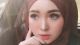 Biodata Herlin Kenza: Selebgram yang Viral karena Mirip Barbie