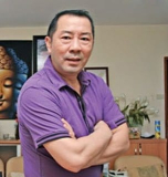 Sejarah Biografi :  Biografi dan Profil Yongki Komaladi – Sukses Dari Berjualan Sepatu