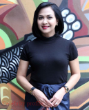 Biography Sundari Soekotjo