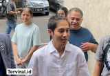Viral DJ Panda Boyong Orang Tua saat Diperiksa Polisi Imbas Laporan Erika Carlina