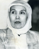 Tirza Hanum (1947-…): Guru Besar Perempuan Pertama di Lampung