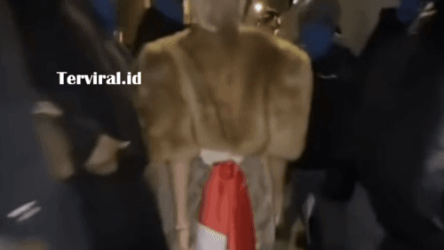 Video Viral Bintang Dewasa Bonnie Blue Diduga Lecehkan Bendera Indonesia