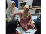 Viral! Istri Sah Labrak Suami dan Selingkuhan, Video Viral Penggerebekan Bikin Netizen Geram
