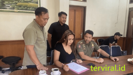 Viral: Video Penari Joget Bumbung Erotis Cukup Bayar 300rb