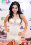 Biography Syahrini