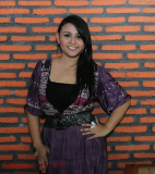 Biography Tia